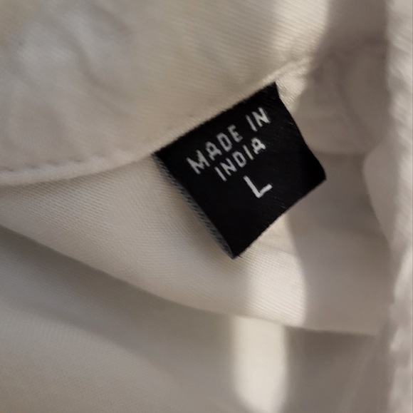 FashionNova Size Large Mens Viscose Button Up. - Picture 2 of 3